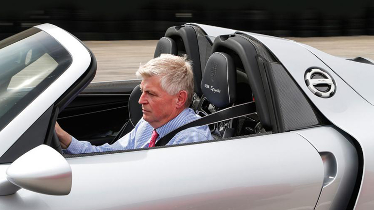 Συνέλαβαν πρώην υψηλόβαθμο στέλεχος της VW